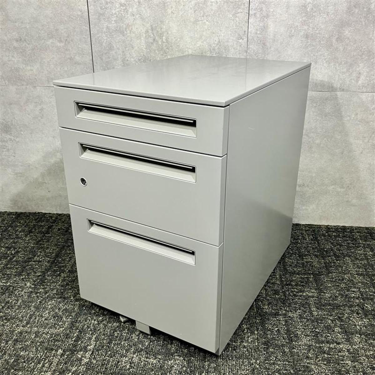 中古】STワゴンシリーズ ウチダ/UCHIDA ワゴン3段 599494 - 中古