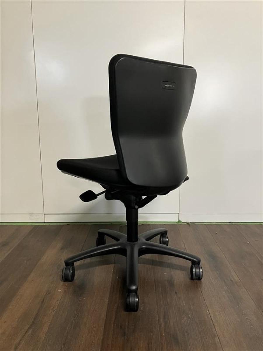 GMFK576C○オカムラ / okamura Carronzza カロッツァ 中古】カロッツァチェア オカムラ/okamura 肘無ローバックチェア