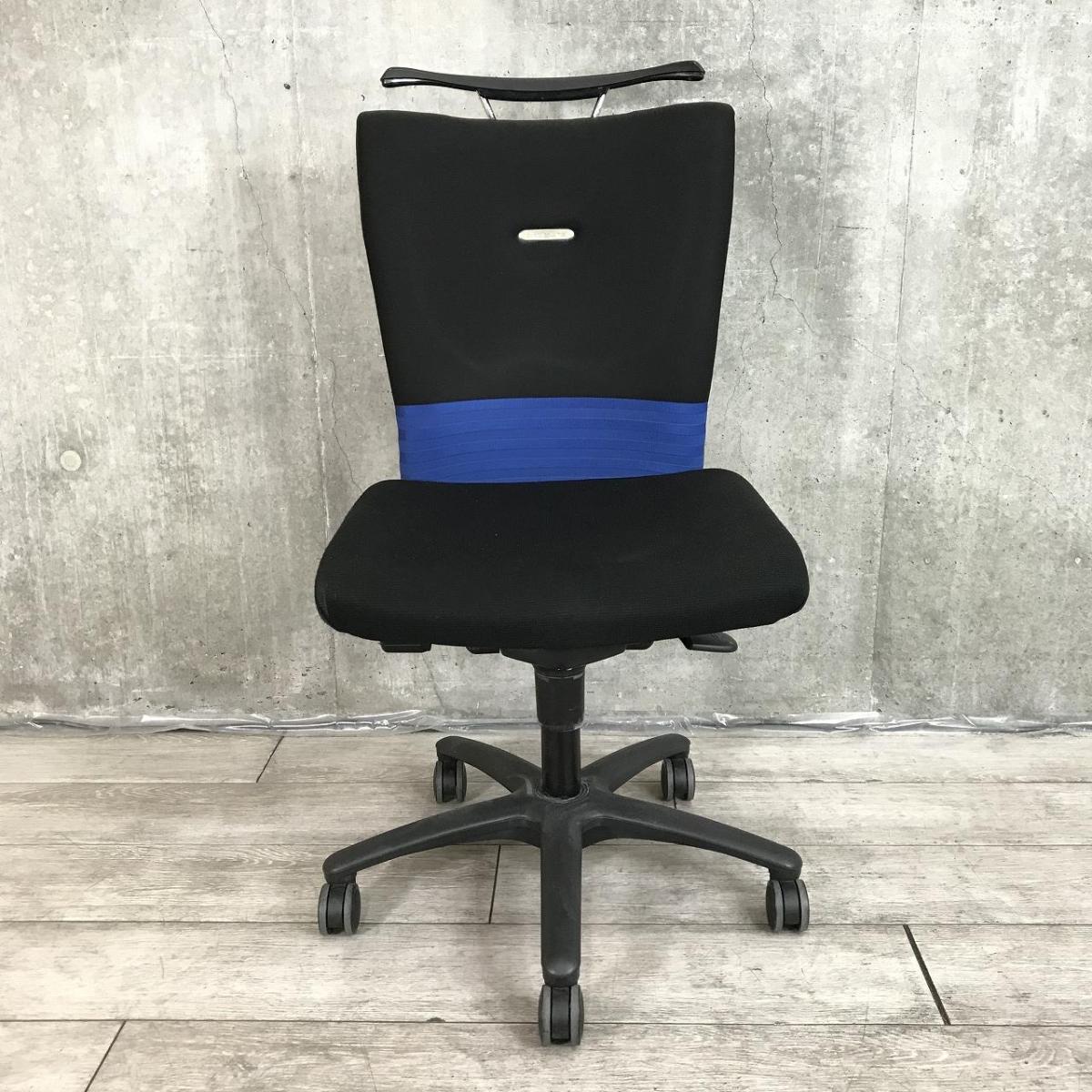 【sayaka5525】中古デスク&モニター、オカムラチェアフィーゴ￼ 中古】フィーゴチェア オカムラ/okamura 肘無ミドルバックチェア