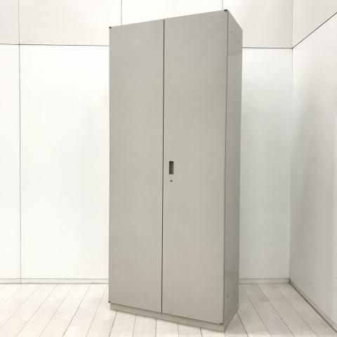 【中古】シンライン  イトーキ（ITOKI） ハイキャビネット／両開き