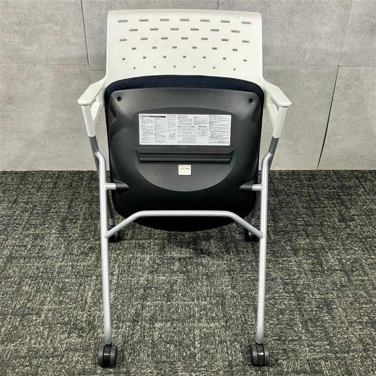 中古】ピエガ CK-720PAWG4B6-W コクヨ/KOKUYO ネスティングチェア 中古】ピエガ CK-720PAWG4B6-W コクヨ/KOKUYO ネスティングチェア