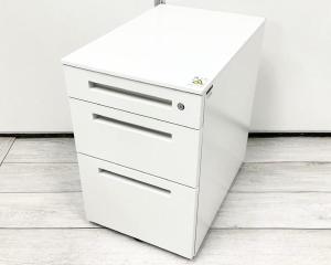 【1台限定！】4大メーカーのロングセラー商品！　■イトーキ(ITOKI)　CZR　3段ワゴン　/　どんなデスクにも設置できるH610mmタイプ　/　ホワイト　/　大特価