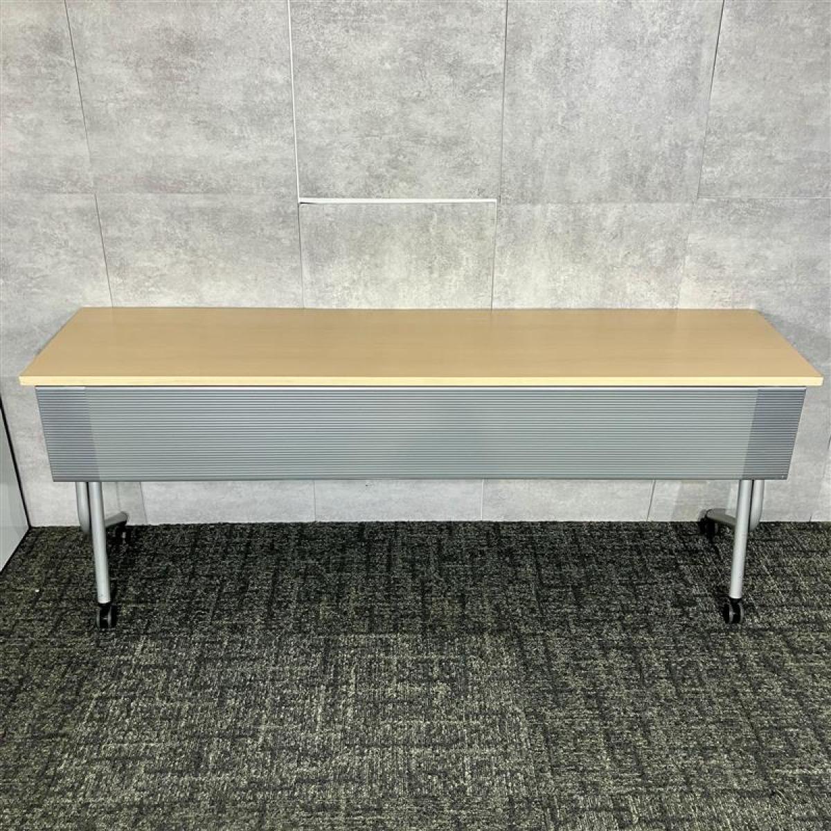 【木目ナチュラルのサイドスタックテーブルが入荷！】◆オカムラ/ネスティア　会議　研修　《オフィスバスターズ福岡博多店は、福岡を拠点として、日本全国へ中古オフィス用品・オフィス家具を提供しております》
                        ネスティア
                                    中古
            
