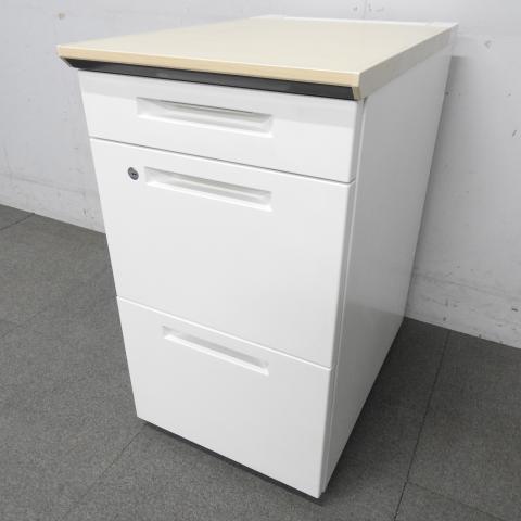 【中古】iS  コクヨ（KOKUYO） 脇机3段