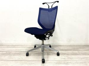 【定価約14万円】【国産メッシュチェアの代表格!オフィスの執務室、会議室におすすめ!】■オカムラ(okamura)製 バロン(Baron)チェア ローバック 肘無し ■背面メッシュ ■ハンガー付 ■色:ミディアムブルー×ブラックシェル
