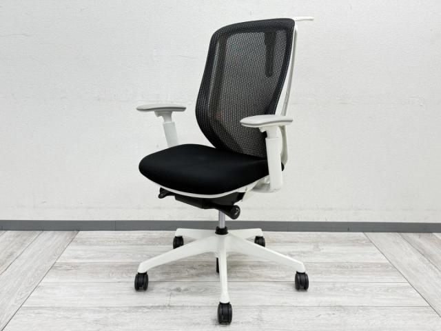 【中古】シルフィーメッシュ C635XW   FMP1 オカムラ（okamura） 肘付ハイバックチェア