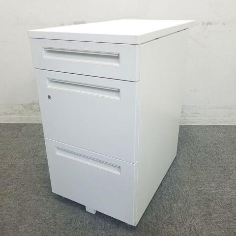 【中古】スカエナワゴン  ウチダ（UCHIDA) 脇机3段