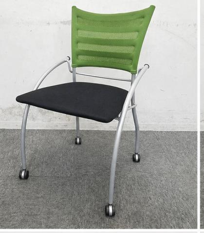 【8月末から入荷予定！先行予約品】【関東大量入荷予定】【約600脚入荷予定】ミーティングチェア/ネスティング■イトーキ製/プリエ2/グリーン色　【弊社使用欄：8月下旬】【SYS】
