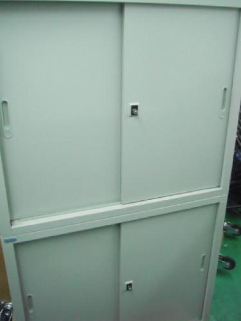 【引き違い×引き違い】書庫セット入荷しました
                                    中古
            