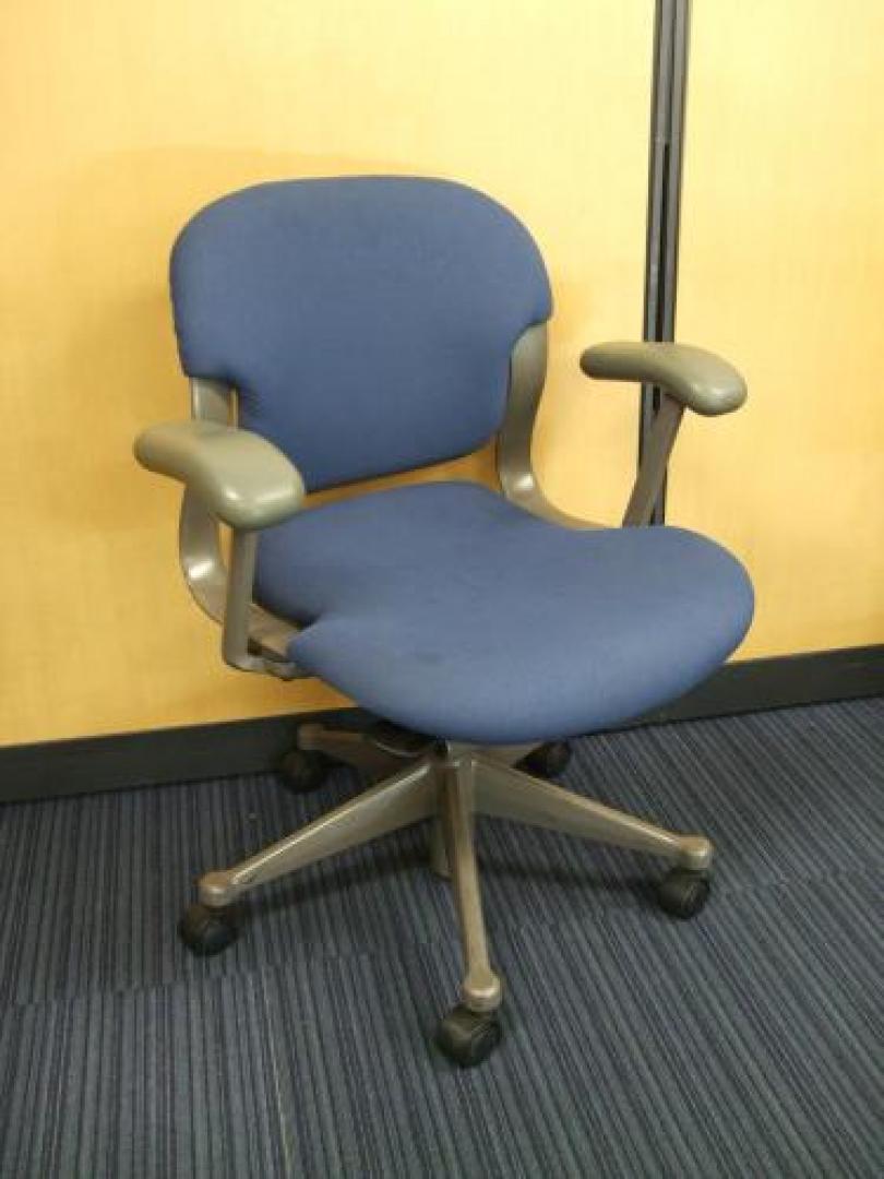 中古】 Herman Miller/ハーマンミラー 肘付ローバックチェア 60096