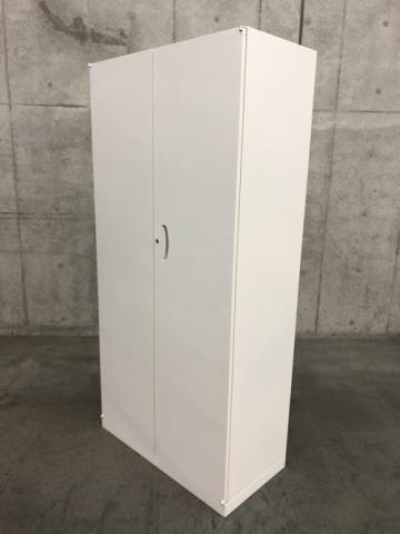 【中古】QUWALL  生興 ハイキャビネット／両開き