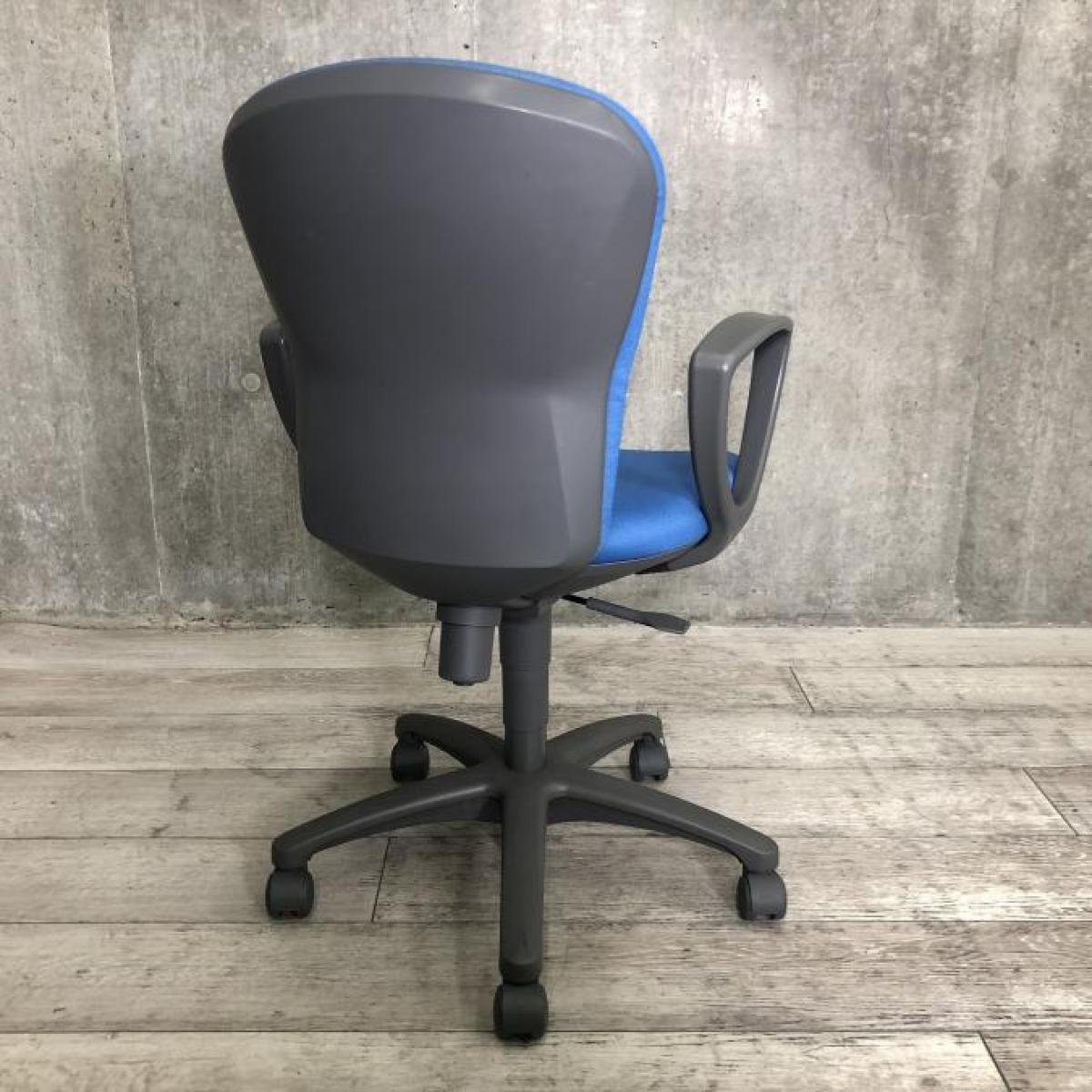 中古】レグノチェア2 CRS-G210F4HSN69 コクヨ/KOKUYO 肘付ローバック