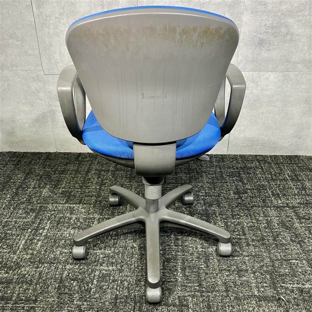 コクヨ　レグノ　事務椅子　黒『良品中古』複数入荷！ 中古】レグノチェア コクヨ/KOKUYO 肘無ローバックチェア 600143
