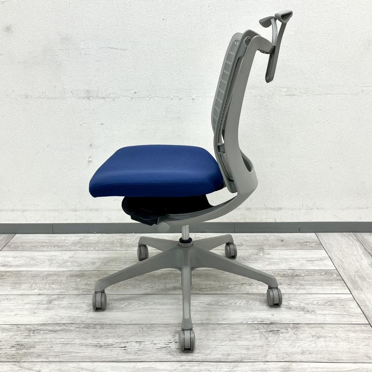 中古】ヴィスコンテチェア CW24BA FEA4 オカムラ/okamura 肘無ロー