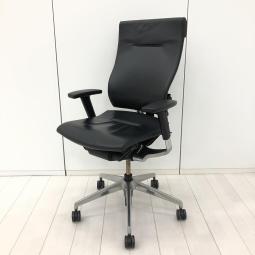 【在庫入替セール品！（本在庫限定価格）】【イトーキが手掛ける高機能チェア！】■イトーキ（ITOKI）製　スピーナ（Spina）チェア　エクストラハイバック　クロスバックタイプ　■可動肘　 ■ブラック【弊社使用欄：A01069157】【HU】