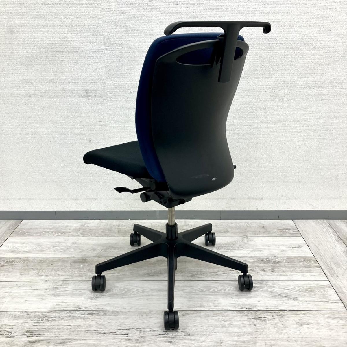 中古】フルゴ KF-4400GBHT1T1B2 イトーキ/ITOKI 肘無ローバックチェア 