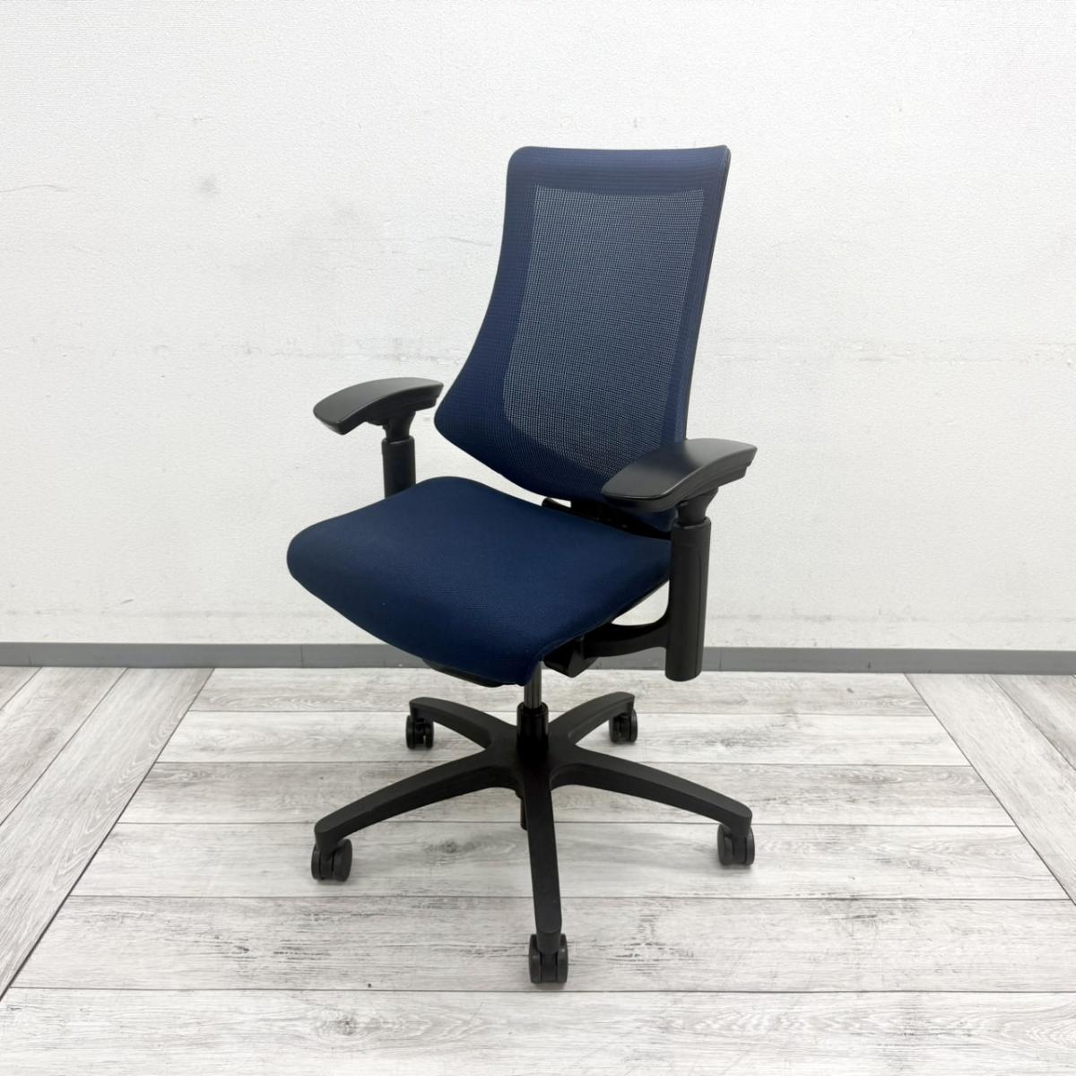 中古】エフメッシュ KG-170JB-T1B2 イトーキ/ITOKI 肘付ハイバック