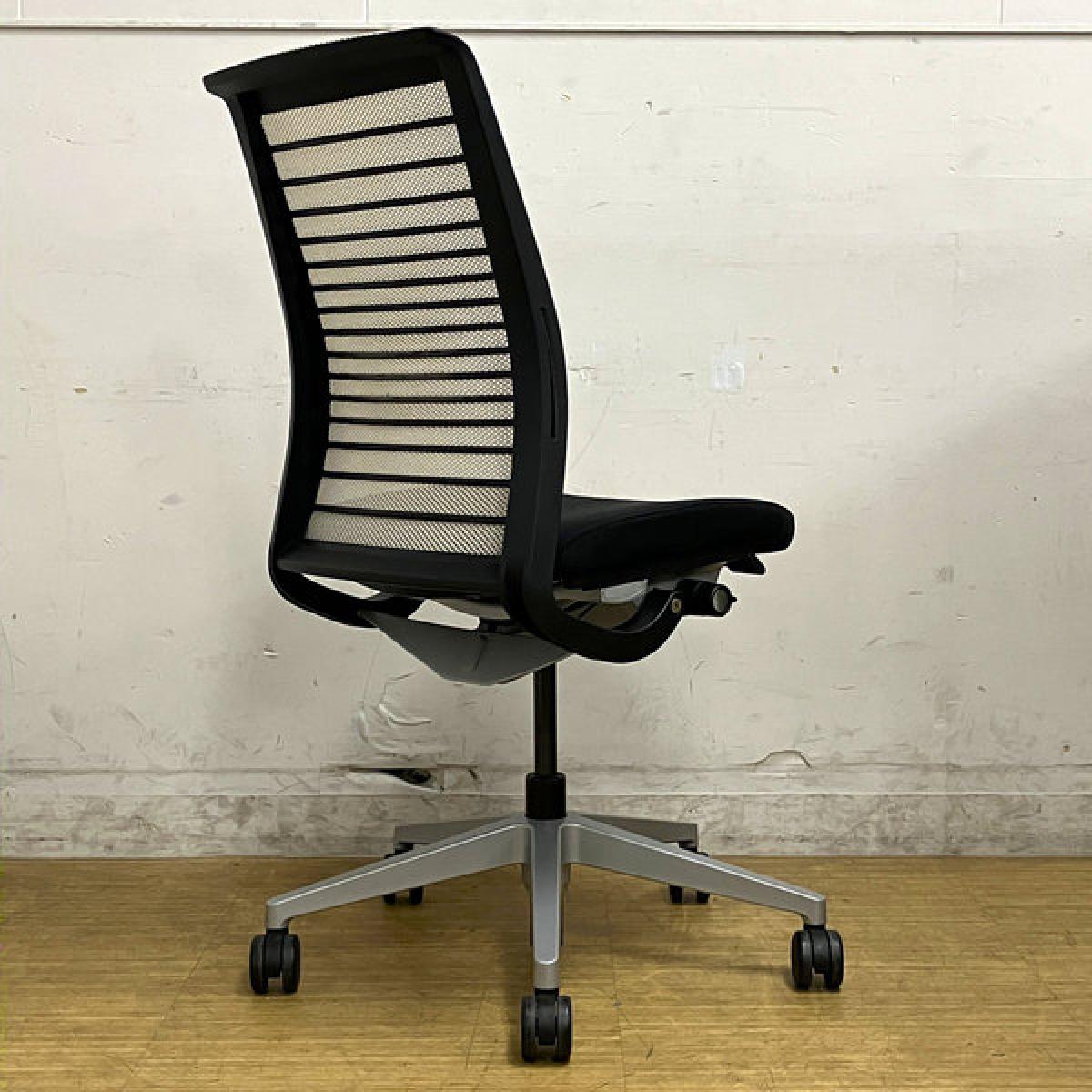 中古】シンクチェア（新モデル） Steelcase/スチールケース 肘無
