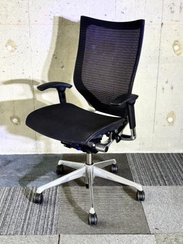 【中古】バロンメッシュチェア  オカムラ（okamura） 肘付ハイバックチェア
