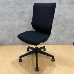 イトーキ製のオフィスチェア(事務椅子)【エピオスチェア】が入荷いたしました！　＊良品を格安で！「オフィスバスターズ福岡南店」は、福岡を拠点として、全国へ中古オフィス用品・オフィス家具を提供しております。