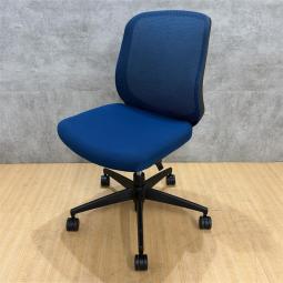コクヨ製のオフィスチェア(事務椅子)【シロッコチェア】が入荷いたしました！　＊良品を格安で！「オフィスバスターズ福岡南店」は、福岡を拠点として、全国へ中古オフィス用品・オフィス家具を提供しております。