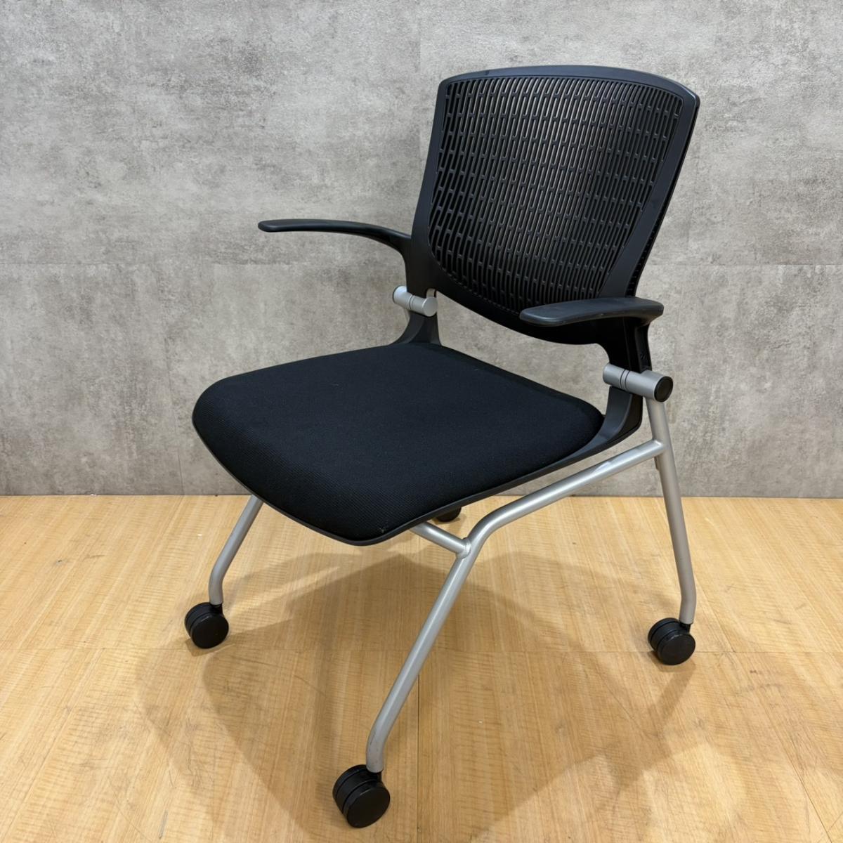 オカムラ製のミーティングチェア(会議用)【グラータ/ブラック】が入荷しました！＊良品を格安で！「オフィスバスターズ福岡南店」は、福岡を拠点として、全国へ中古オフィス用品・オフィス家具を提供しております
                        グラータチェア
                                    中古
            