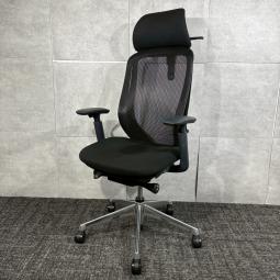 オカムラ製の大人気オフィスチェア【シルフィー/可動肘/ブラック/ヘッドレスト付き】が入荷しました！　＊中古オフィス家具・中古オフィスチェアをお探しの方は、オフィスバスターズ福岡博多店までお気軽にお問い合わせください！#良品　#格安　#ゲーミングチェア