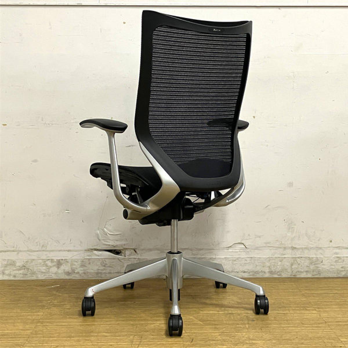 中古】バロンメッシュチェア オカムラ/okamura 肘付ハイバックチェア