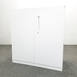 【西】～重要書類も備品も、まとめて安全に～【ウチダ】【HSシリーズ】【両開き書庫】【ホワイト】【ローキャビネット】【チェア】【椅子】【イス】【事務椅子】【デスク】【机】【書庫】【書棚】【棚】【ラック】【収納】【格安】【安い】【メーカー】【レイアウト変更】【模様替え】