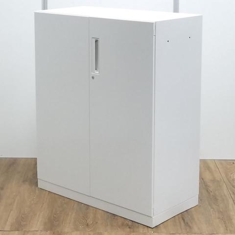 【T7】【商品入替のため、残り1台限り】コクヨ製 エディア(EDIA) ホワイト W900xD450xH1110サイズ シリンダー錠 収納物がひとめで分かる両開き戸タイプのホワイト書庫! ローキャビネット 両開き書庫!!