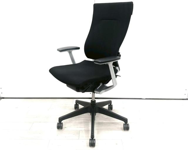 【在庫入替セール品!(本在庫限定価格)】■イトーキ(ITOKI)製 スピーナ (Spina) 肘付き ハイバック クロスバックタイプ ■固定肘 ■ランバーサポート付 ■ブラック 【弊社使用欄:A01083753】