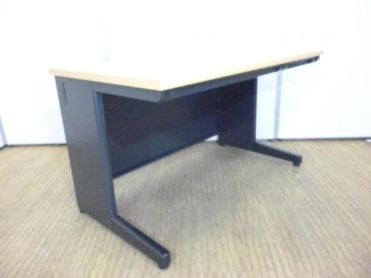 【中古】CZXデスク イトーキ/ITOKI 平机 601264 - 中古オフィス家具ならオフィスバスターズ