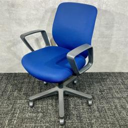 【中古】コクヨ セディスタチェア ハイバック 固定肘 ブルー 入荷しました！快適な座り心地の人気オフィスチェア｜残り1脚限定｜中古オフィス家具をお探しならオフィスバスターズ福岡博多店へお気軽にお問い合わせください！