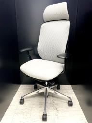 一度座ると戻れない、至高の座り心地　メッシュEXハイバック　アジャストアーム搭載　ヘッドレスト搭載　ブラック