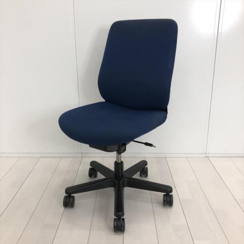 【中古】トルテR  イトーキ（ITOKI） 肘無ハイバックチェア