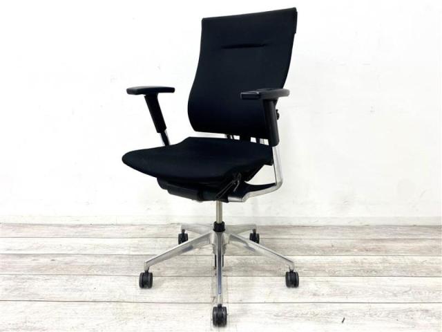 【定価約17万円】【人気シリーズOAチェアのクロスタイプ商品の入荷です】■イトーキ スピーナ 肘付きOAチェア