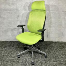 【1脚限定！大人気シリーズがヘッドレスト付きで入荷】◆オカムラ /シルフィー　メッシュ　前傾　エクストラハイバック《オフィスバスターズ福岡博多店は、福岡を拠点として、日本全国へ中古オフィス用品・オフィス家具を提供しております》