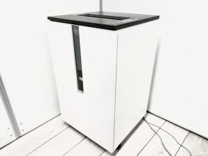 【在庫入替セール品！】【新品定価約50万】高い処理能力と機密性の確保ができる大人気業務用シュレッダー
 ■明光商会/Universalシリーズ/UA-F25C　中古シュレッダー　ワンカットクロスタイプ　A3対応