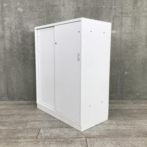 【7月8日入荷予定】2枚引き戸書庫　コクヨ　エディア　鍵付き（シリンダー錠）　天板無し　清潔感のあるホワイトキャビネット【愛知・名古屋・豊田・静岡・浜松】