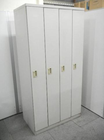 【更衣用ロッカーの定番】プラス/4人用ロッカー/WL/シリンダー錠 鏡無しタイプ 【外部倉庫在庫品】【TH】