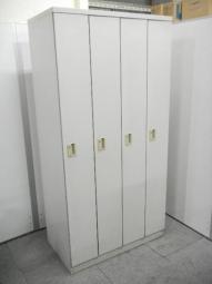 【更衣用ロッカーの定番】プラス/4人用ロッカー/WL/シリンダー錠　鏡無しタイプ　【外部倉庫在庫品】【TH】