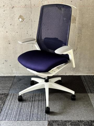 【中古】フィノラ 樹脂 C788WZ F1G4 オカムラ（okamura） 肘付ハイバックチェア