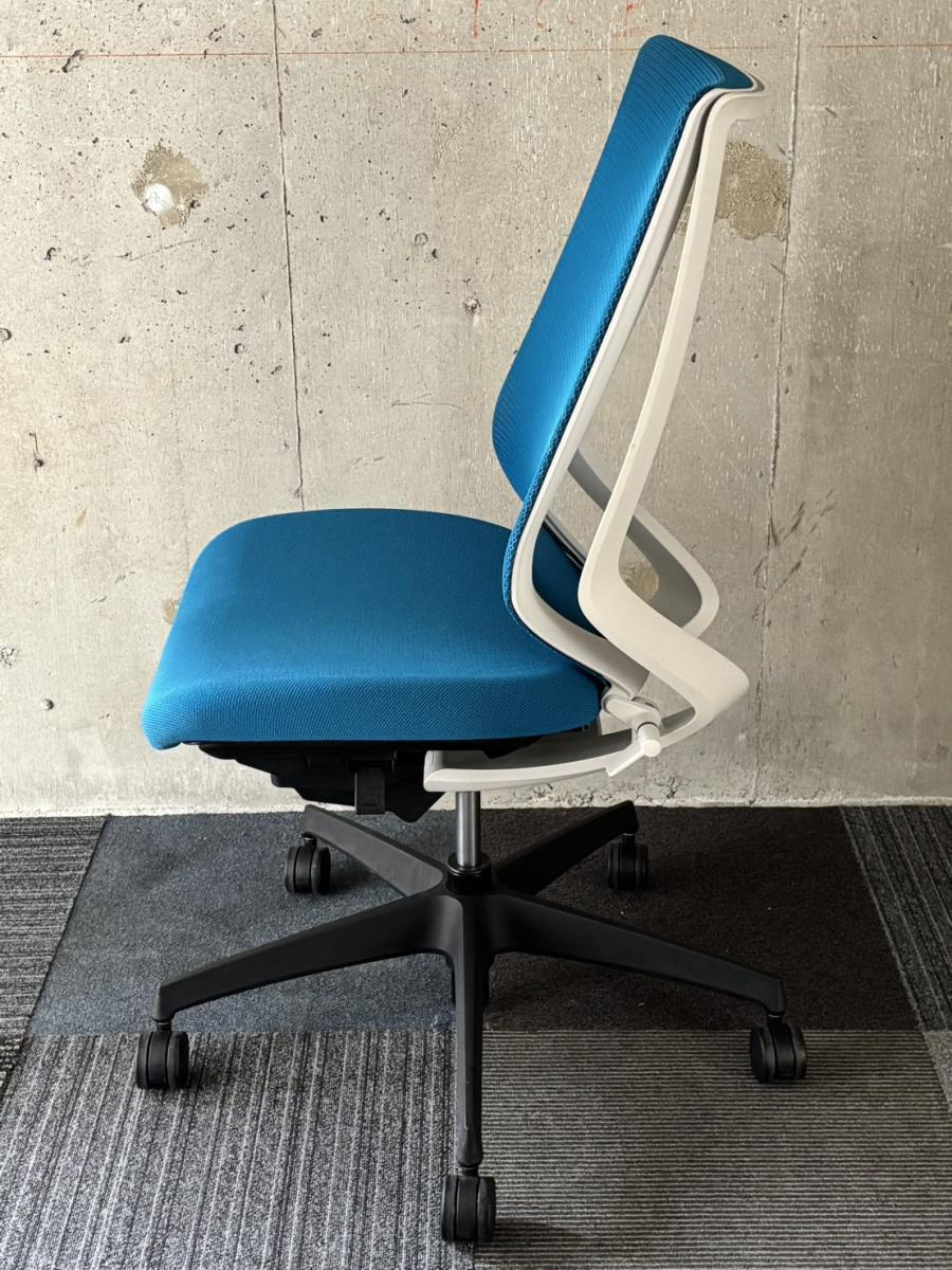 中古】デュオラ メッシュ CRS-G3000E1 コクヨ/KOKUYO 肘無ハイバック