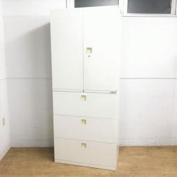 オカムラ　レクトライン　3段ラテラル＋両開き扉　鍵付き　シリンダー錠　ホワイト　※取っ手部分日焼けありでお安く