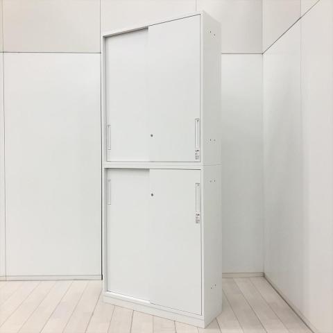 【スライド引き戸だから開閉スペースに困りません!人気の引き違い書庫!】■コクヨ(KOKUYO)製 エディア(EDIA)シリーズ ■引き違い+引き違い 書庫セット ■ハイキャビネット H2160㎜ ■シリンダー錠 ■ホワイト/596096 オフィスバスターズ 水戸サテライト 大子町 北茨城市 高萩市 日立市 常陸太田市 常陸大宮市 那珂市 東海村 ひたちなか市 城里町 水戸市 笠間市 茨城町 大洗町 小美玉市