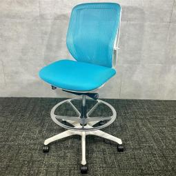 【中古】オカムラ シルフィーメッシュ ハイチェア 入荷しました!|中古オフィス家具をお探しならオフィスバスターズ福岡博多店へお気軽にお問い合わせください!