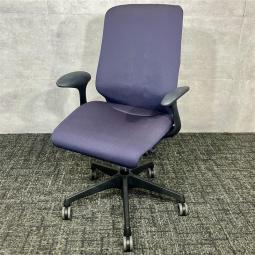 【中古】オカムラ スフィアが入荷しました！｜様々な体格に柔軟に対応！｜中古オフィス家具をお探しならオフィスバスターズ福岡博多店へお気軽にお問い合わせください！