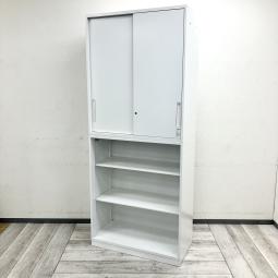 【収納と取り出しやすさを両立！上下組み合わせで使い勝手抜群！】

■コクヨ製　エディアシリーズ　上2枚引き違い書庫・下オープン書庫　W900×D450×H2150mm　ホワイト
■書類・ファイル・備品を用途に合わせて効率よく収納！
■上部は省スペースな引き違い扉、下部は出し入れしやすいオープン収納！【KOKUYO EDIA】