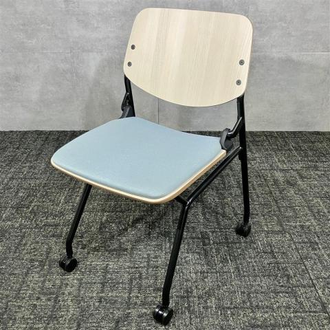 【中古】ライブスネスティングチェア 81S9AB FXW9 オカムラ（okamura） ネスティングチェア