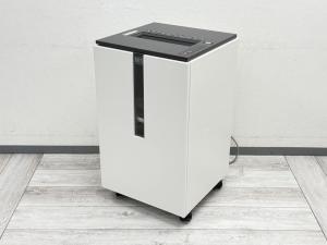 【明光商会/Universalシリーズ/UA-F25C-L/シュレッダー/ワンカットクロスタイプ/A3対応】1台でセキュリティ面もばっちり！
※使用感があるため少しお安くご案内！〈愛知・岐阜・三重・静岡・福井〉gf－iwn1